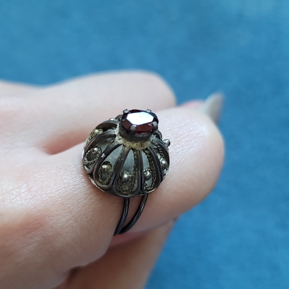 Vampire Ring